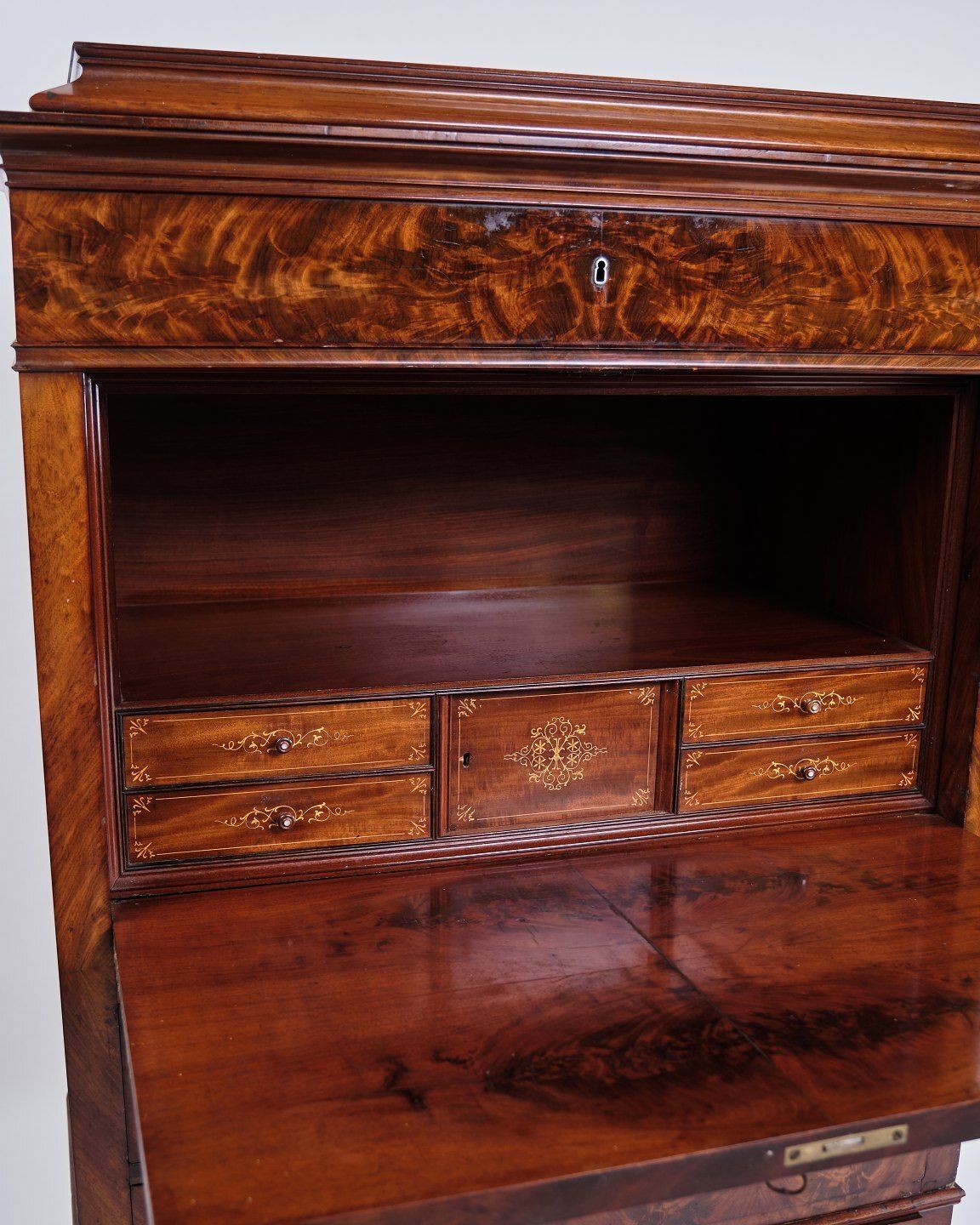 Secretary – Mahogany – Intarsia & Flame Structure – 4 Drawers – 1840s photo furniture
