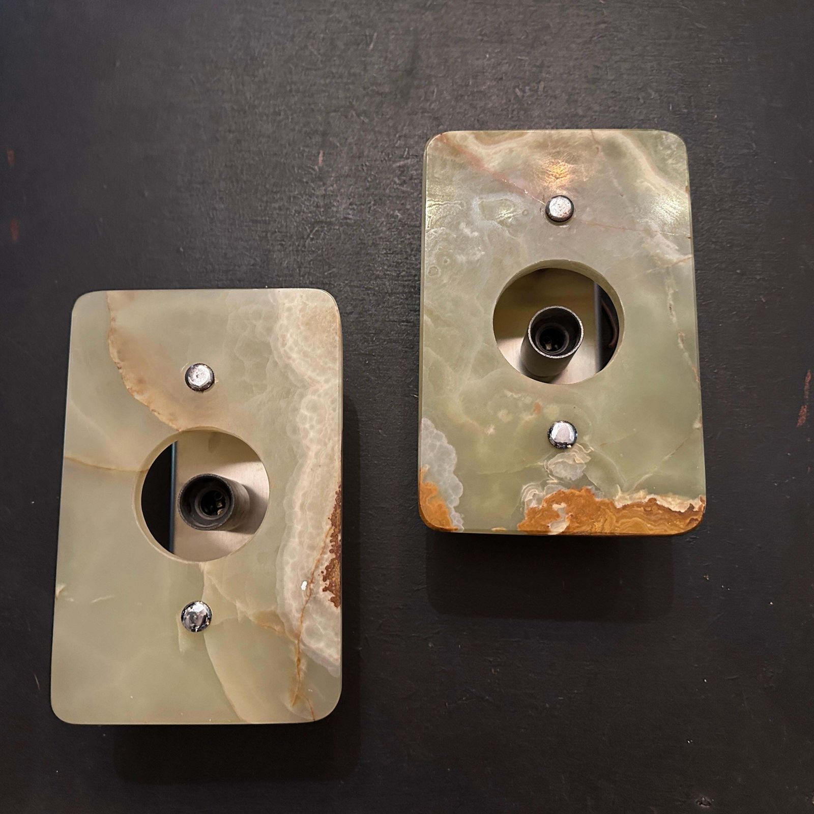 A Pair Of 1970s Space Age Green And Brown Onyx Marble Italian Wall Sconces photo for sale