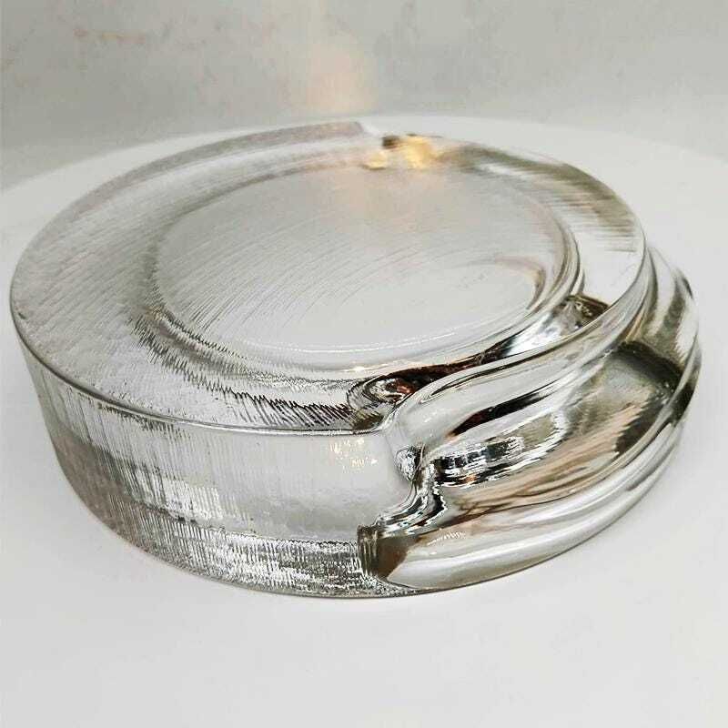 photo for sale 1970s Big Ashtray By Fabio Frontini For Arnolfo Di Cambio In Lead Crystal, Azteca Collection. 20cm. / 7.87 Inches.