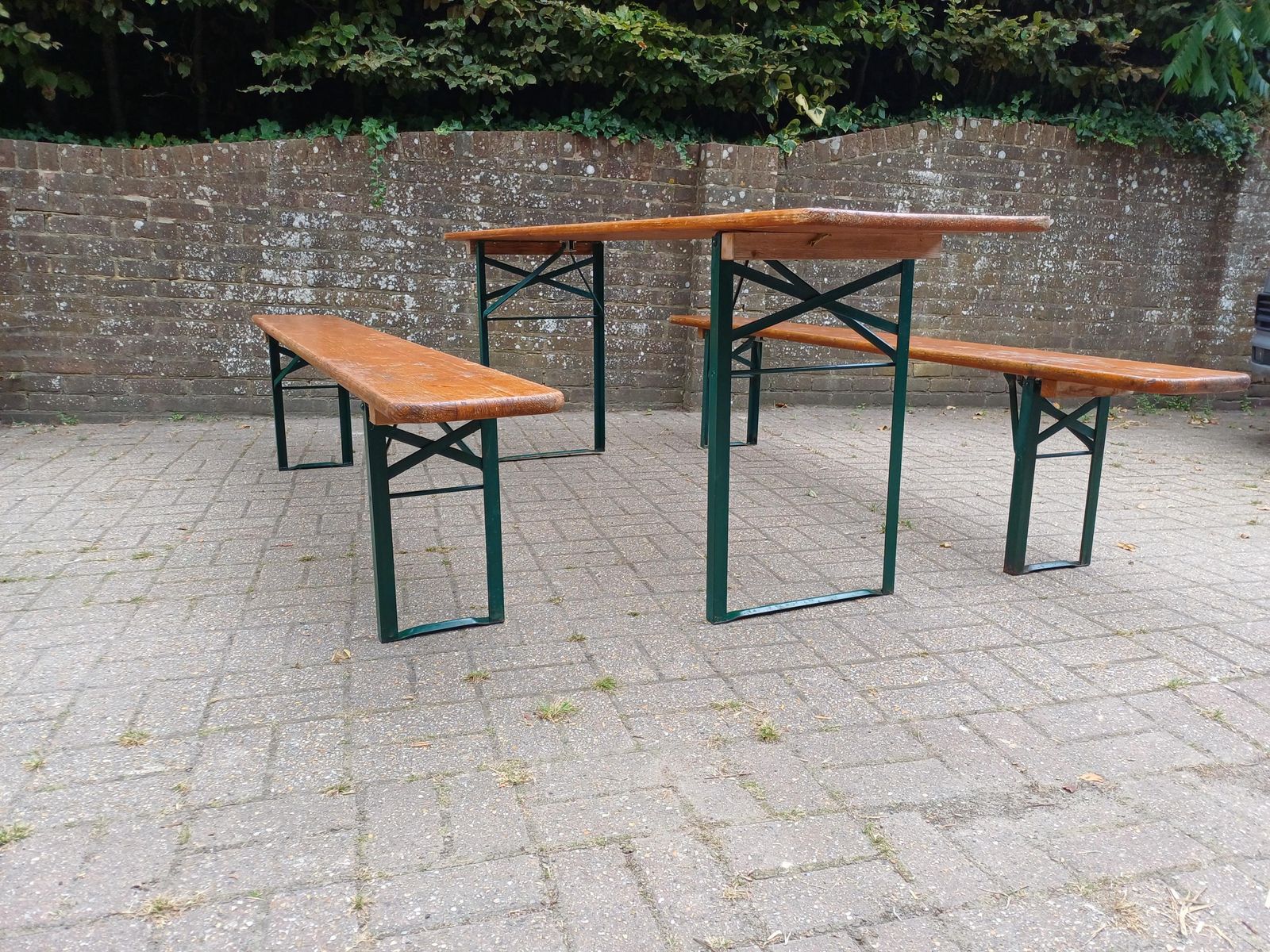 photo furniture Upcycled Original Ruku Paulaner Gruppe 2005 Beer Garden Table & Benches Set Vintage Oktoberfest Folding German Biergarten