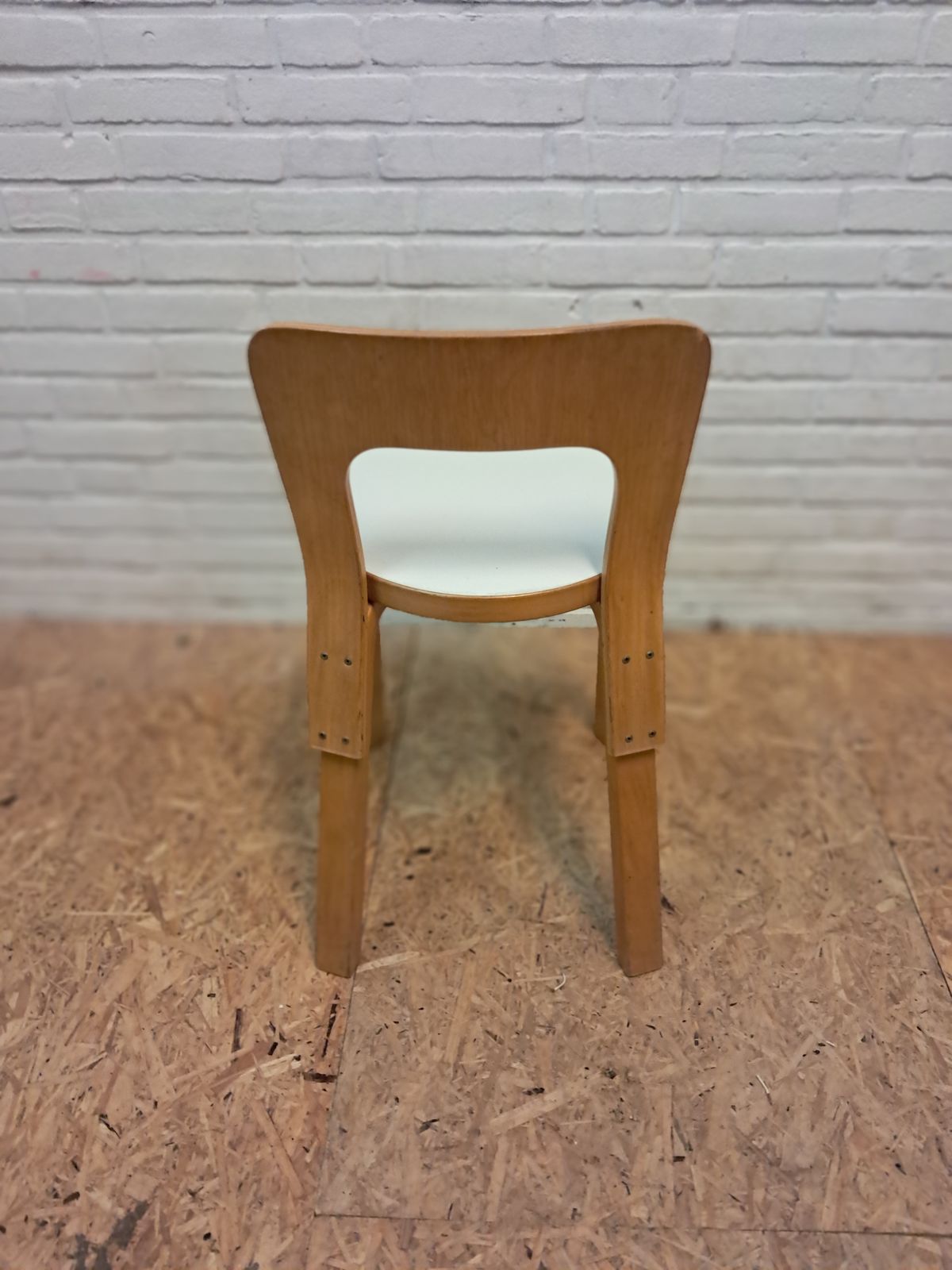 Aalvar Aalto Children Chair 65 photo for sale