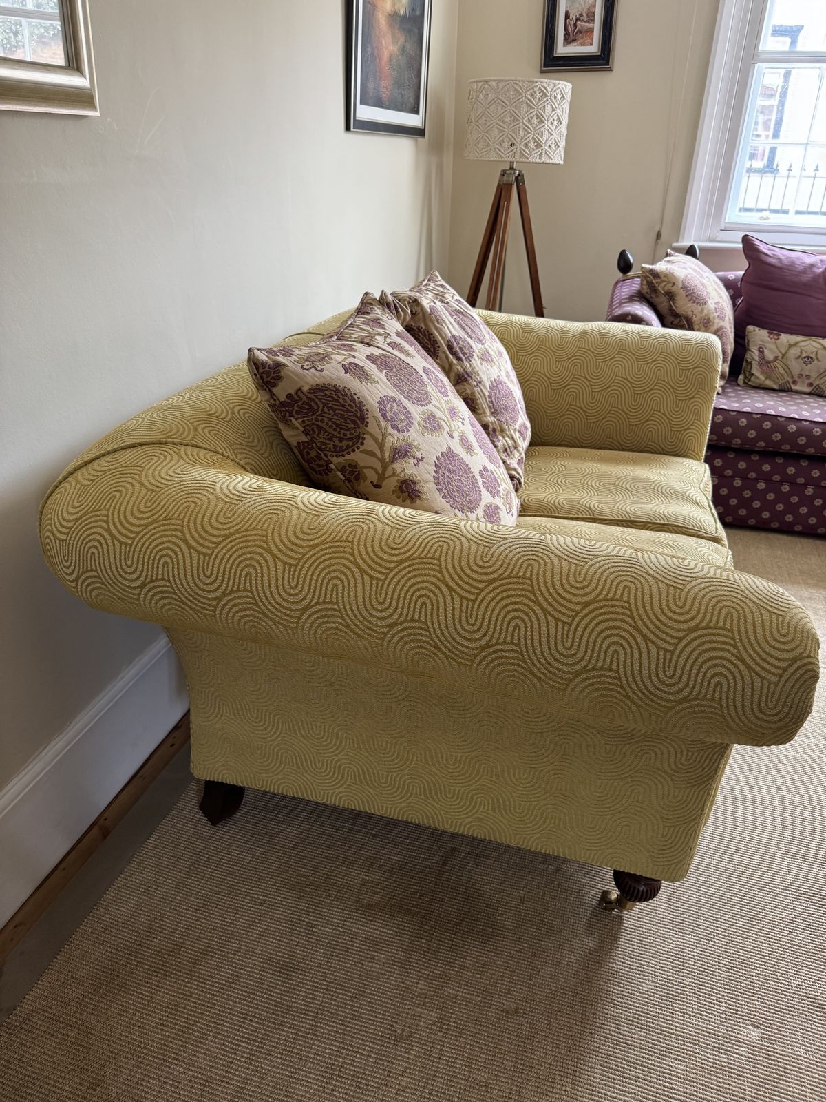 Large Gold/Yellow/Lime Green Sofa photo vinterior