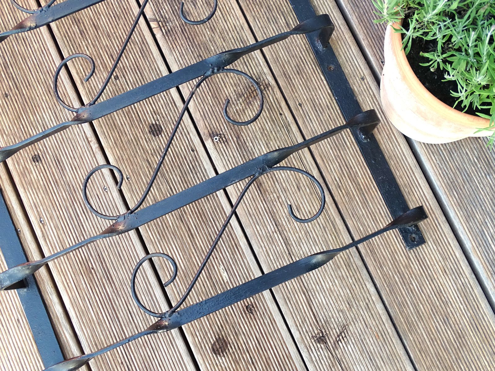 Wrought Iron Window Grill: Brocante Garden Decor, Architectural Salvage photo vinterior