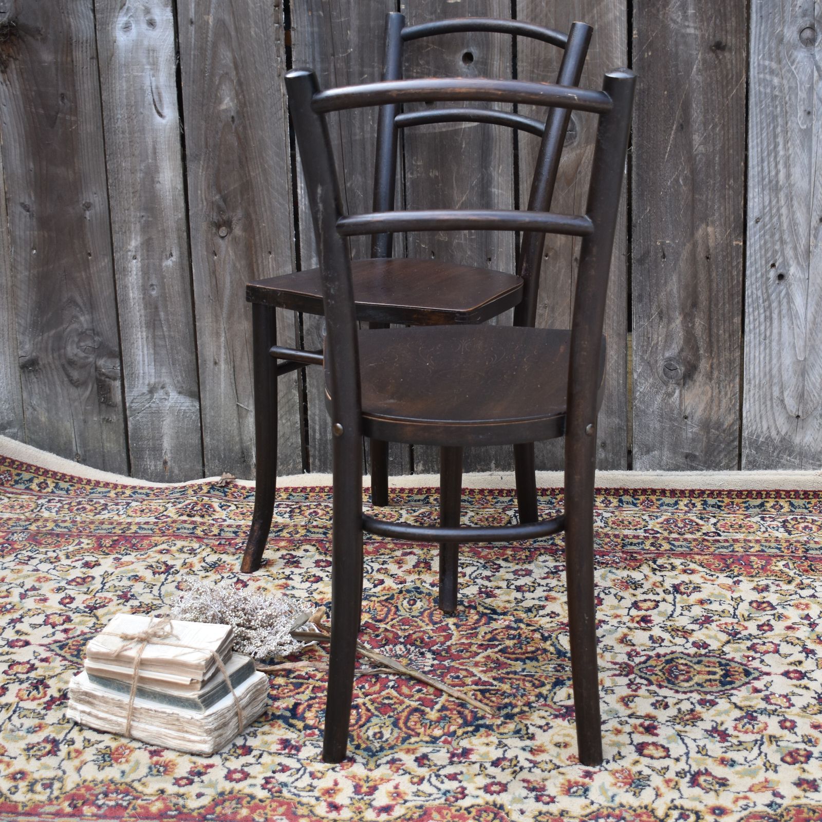 photo furniture Antique 1920s Mundus J & J Kohn Bentwood Thonet Style Shield Seat Chairs Pair