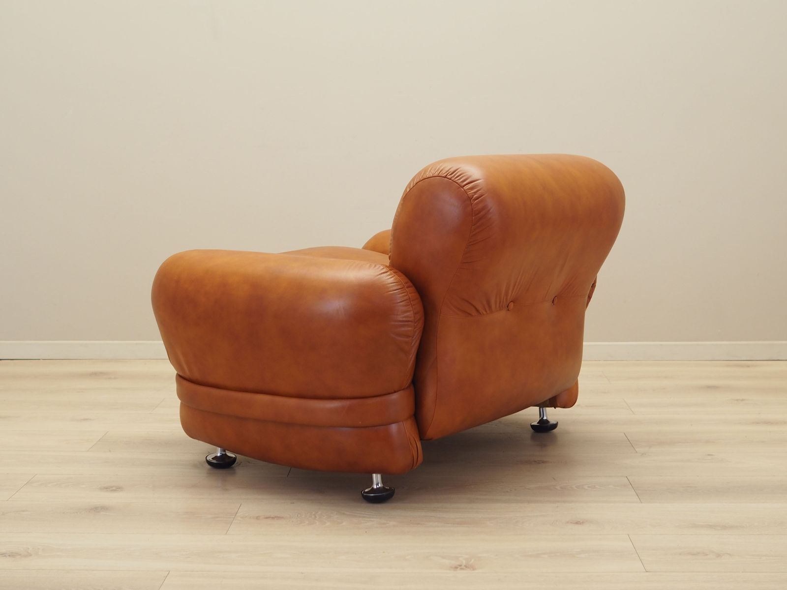 Leather Armchair, Italian Design, 1970s, Production: Italy photo 1109.0