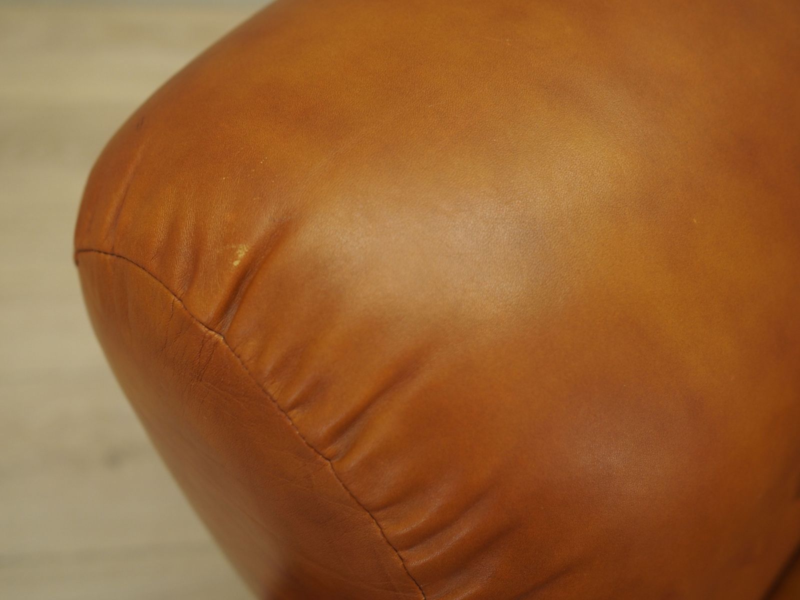 Meubels Leren Fauteuil, Italiaans Design, Ca. Jaren 1970, Productie: Italië photo
