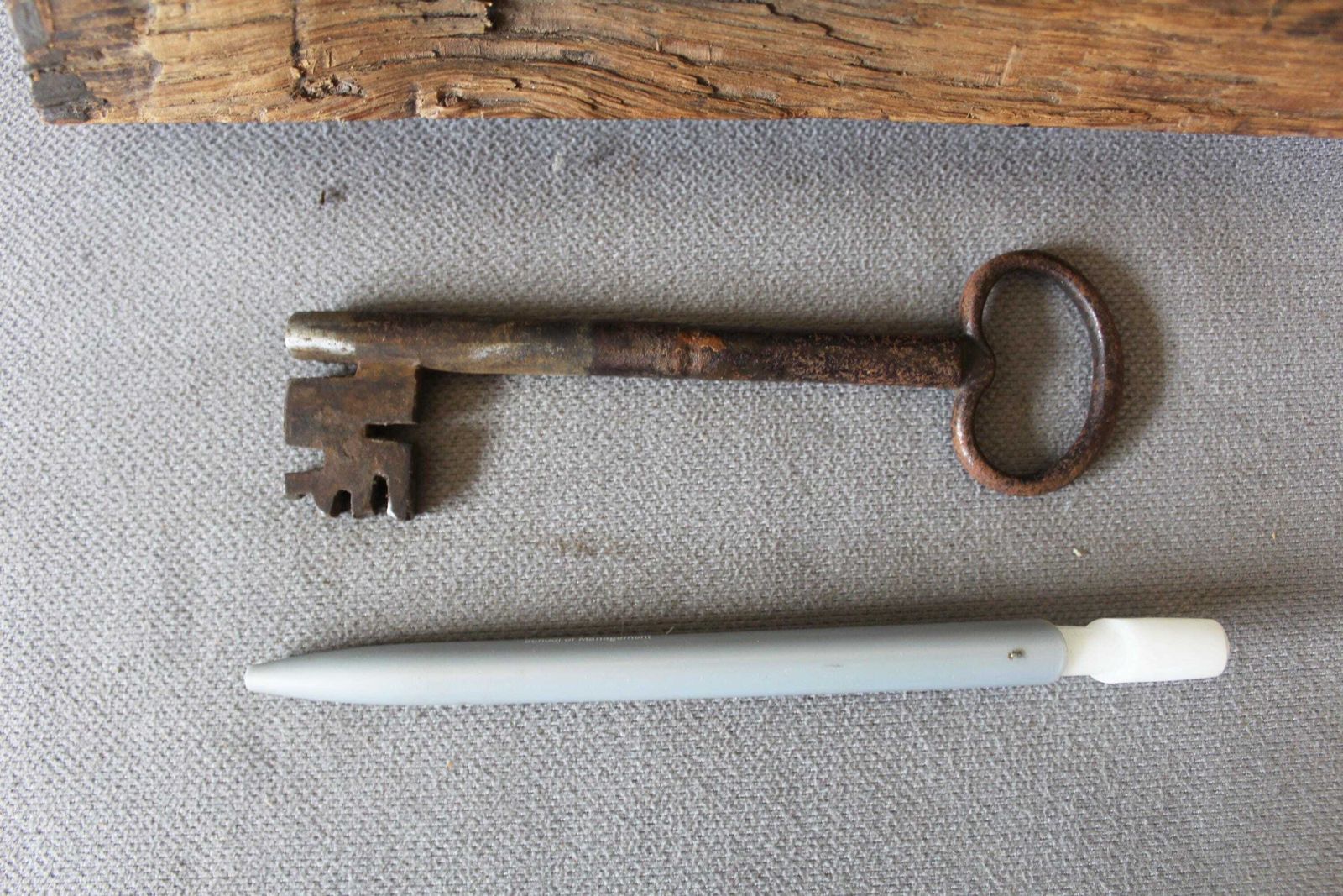 Large Antique French Farmhouse Barn Wood And Iron Door Lock With Key, Forged Iron, Hand Made, Restoration External Entrance, Country Rustic photo furniture