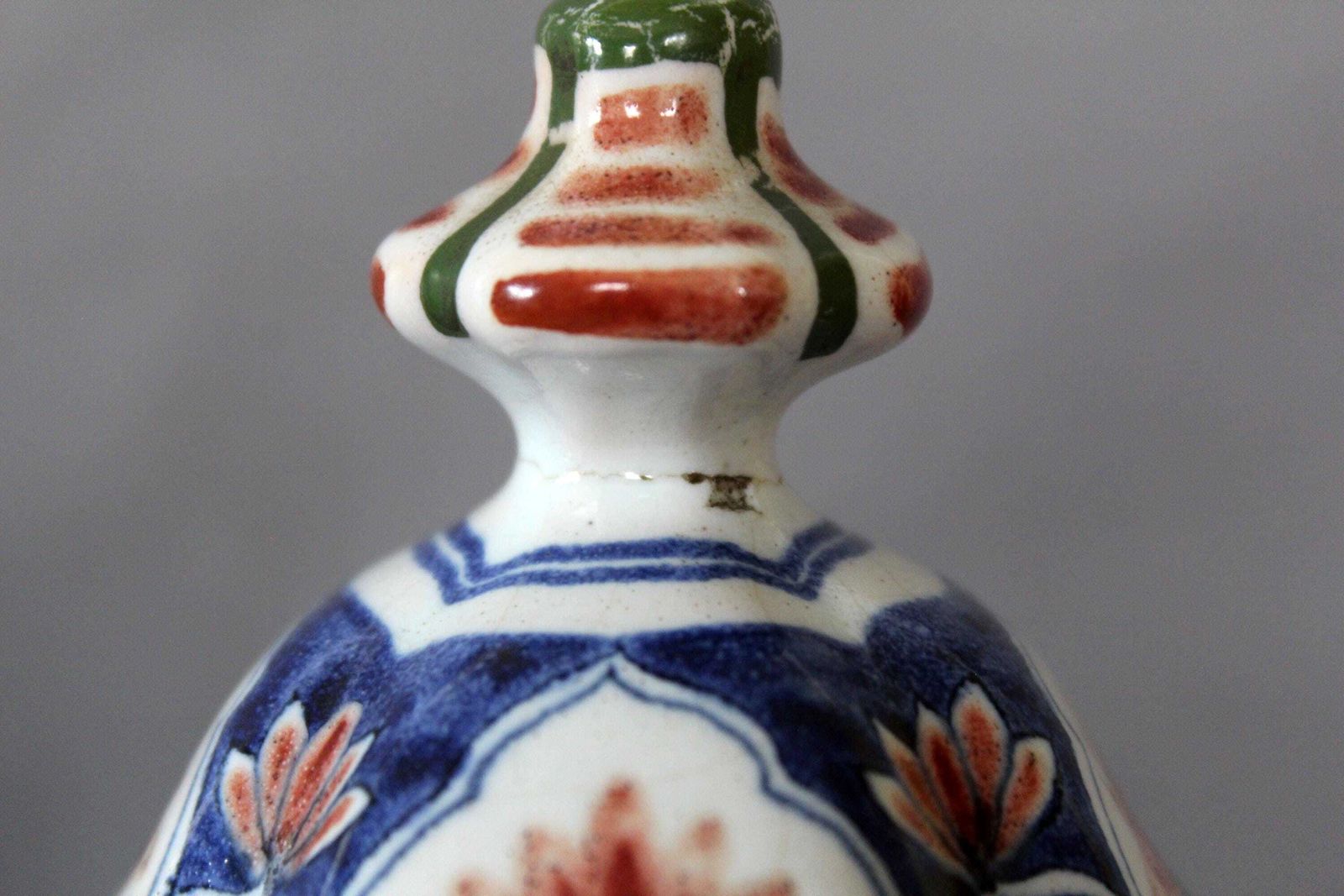 Set Of 2 Antique Belgium Boch Freres Bfk Ceramic Ginger Jar, Lidded Pedestal Jar, 19th Century Chambre Des Peintres Studio, Imari Design photo for sale