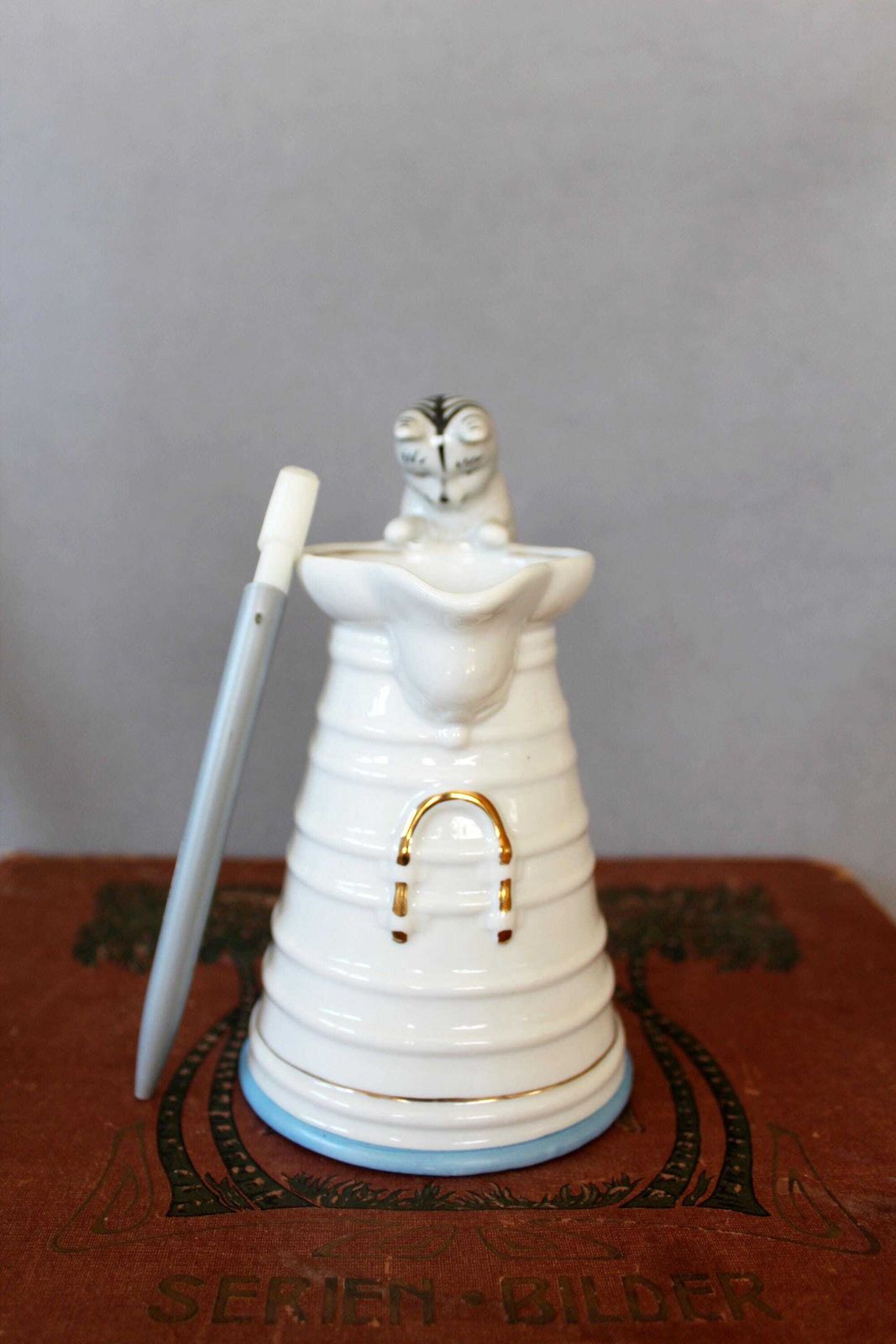 Antique 19th Century Porcelain Pitcher With Climbing Cat Handle, White With Blue Rim, Cat Is Grey Withblack Stripe, Porcelain Jug, Milk Jug photo vintage