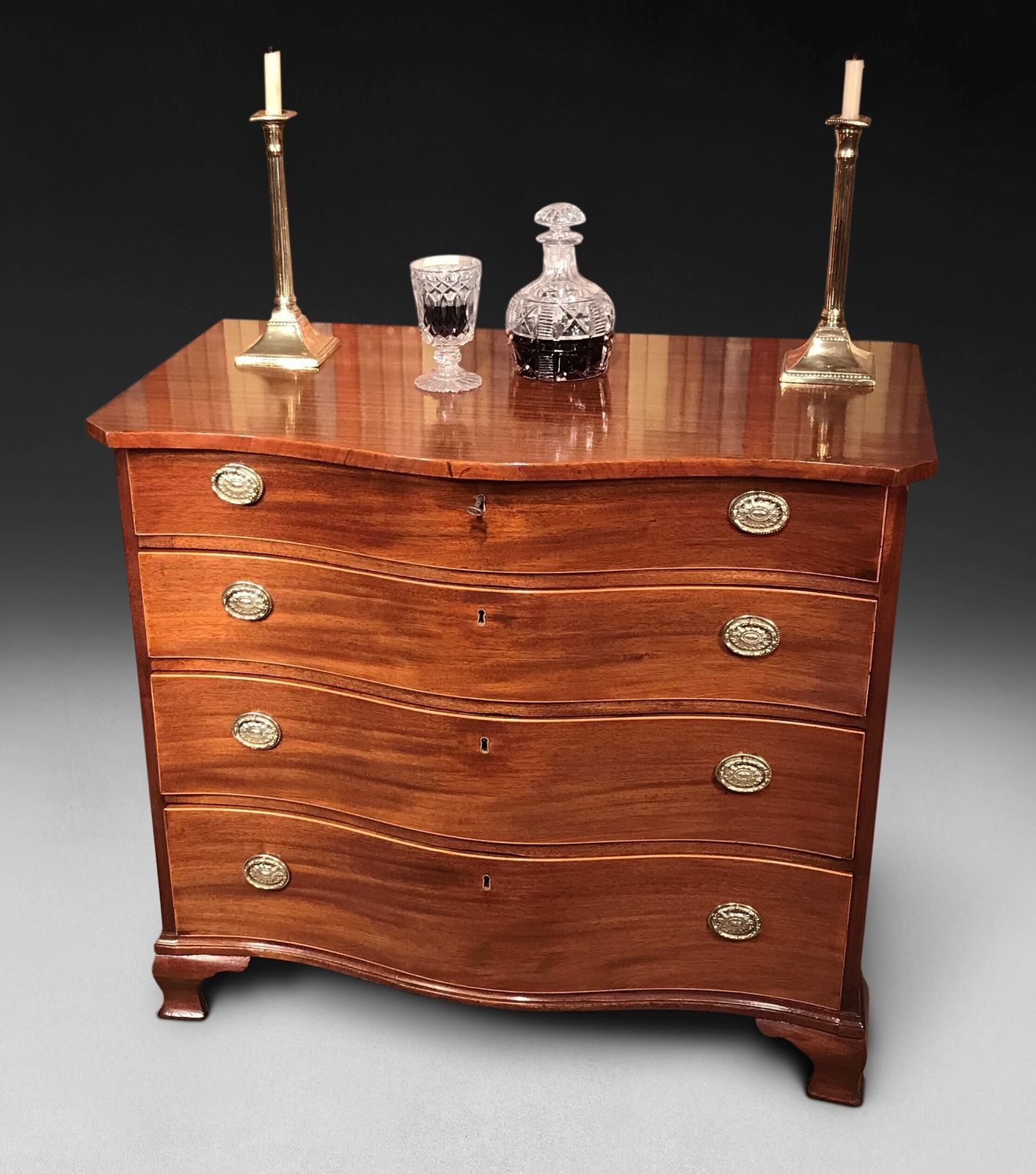 George III Period Mahogany Serpentine Fronted Chest Of Four Drawers photo Furniture