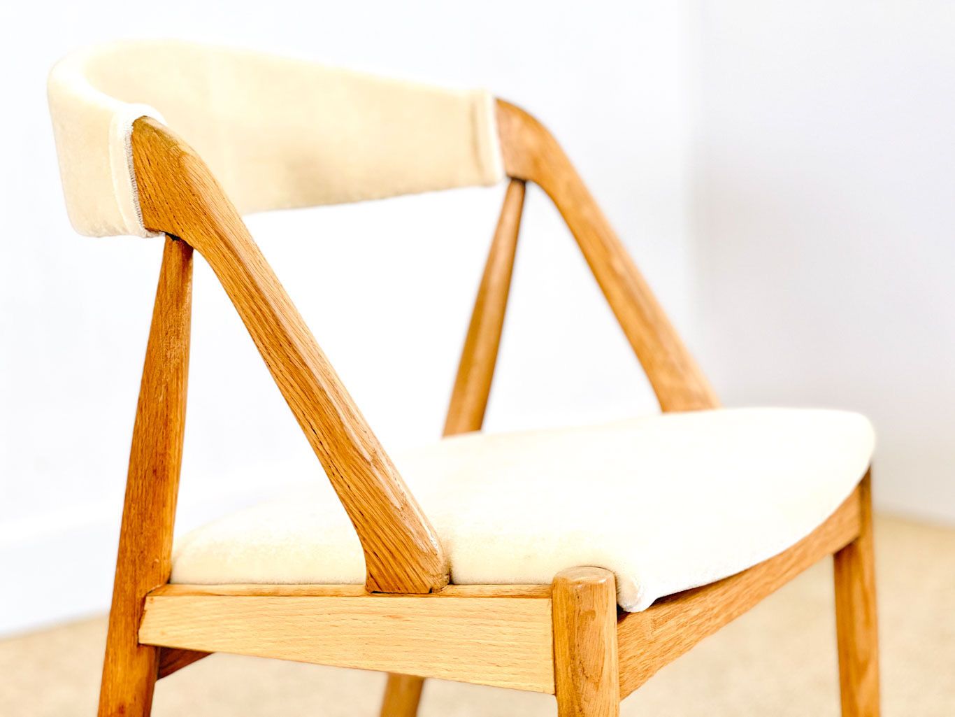 Set Of Four Oak Dining Chairs By Kai Kristensen (Model 31) photo for sale