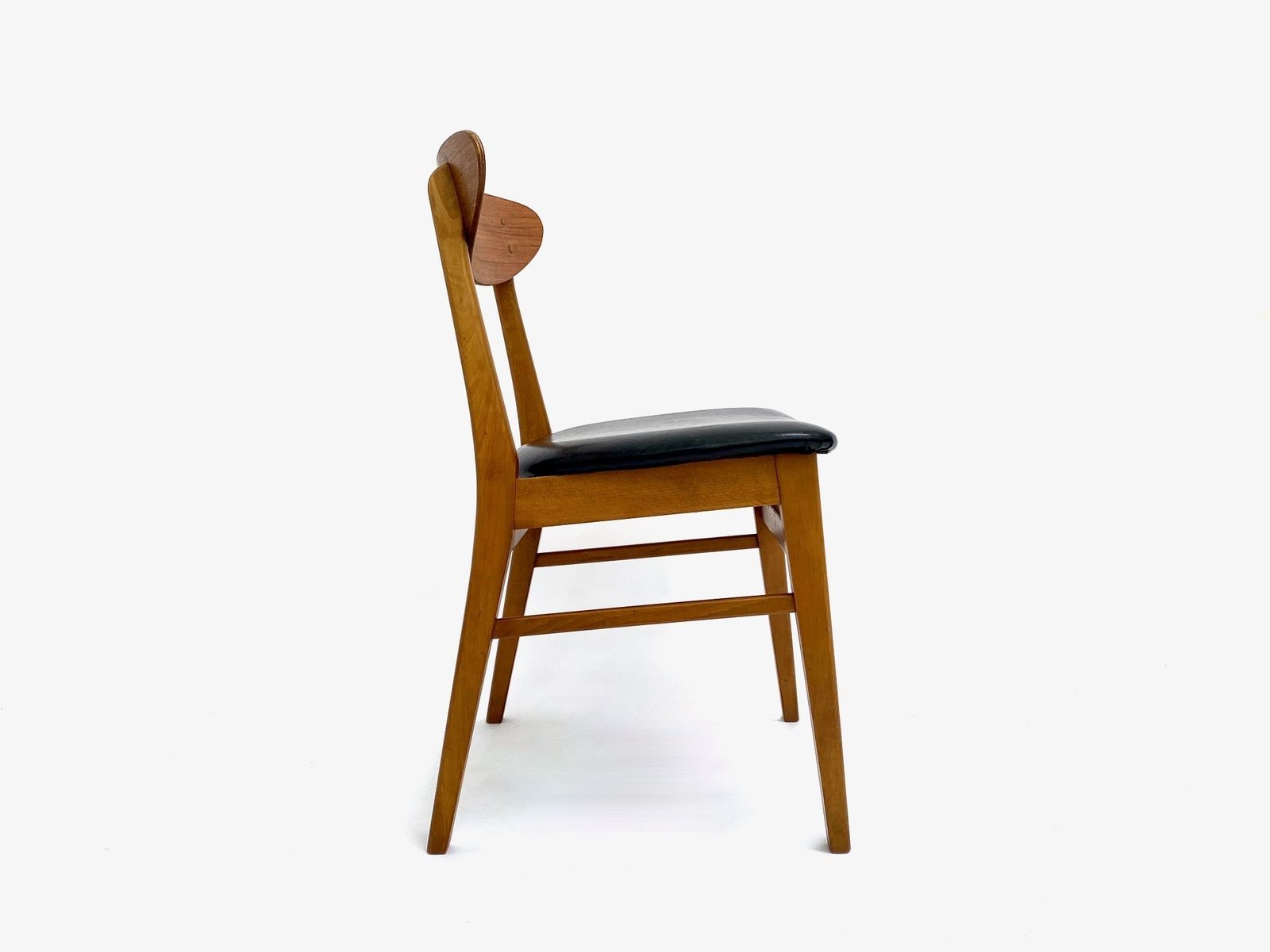 photo furniture Danish Farstrup Model 210 Set Of 6 Teak And Black Vinyl Dining Chairs Mid Century 1960s