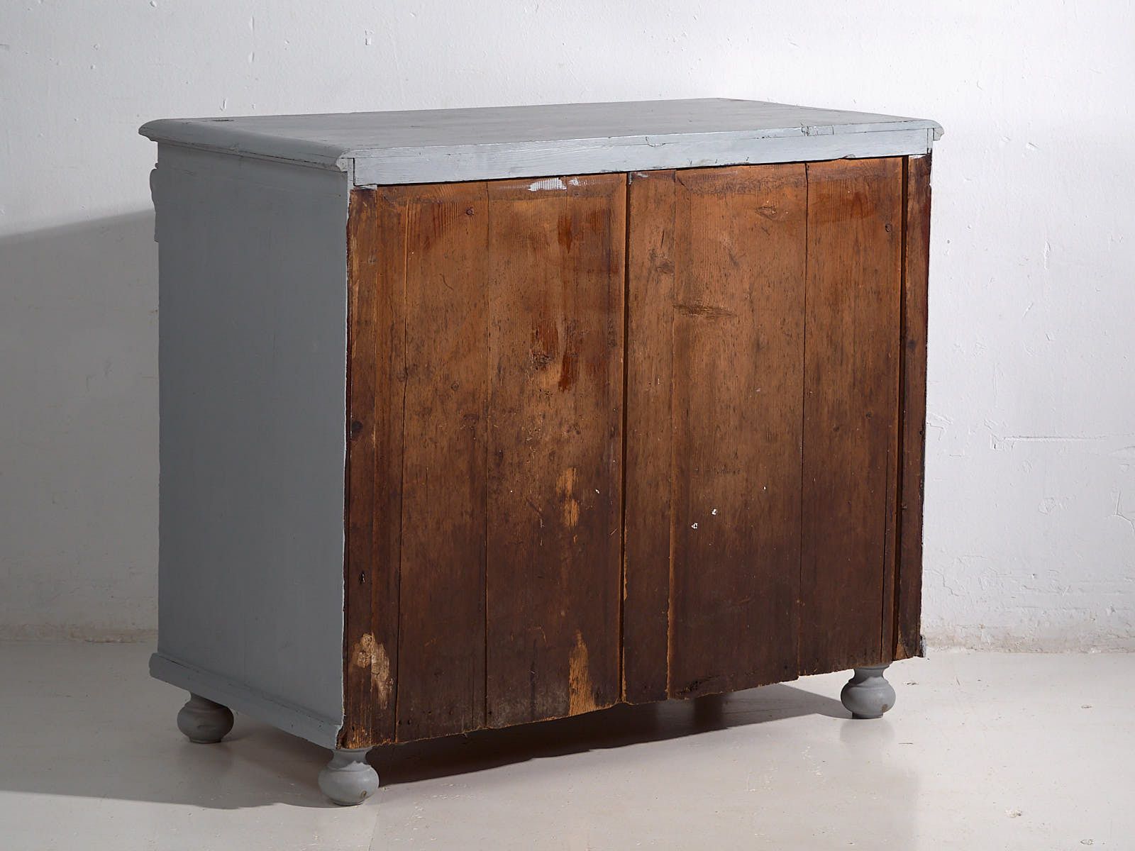 Furniture Large Antique Three Drawer Dresser (C.1920) #44 photo