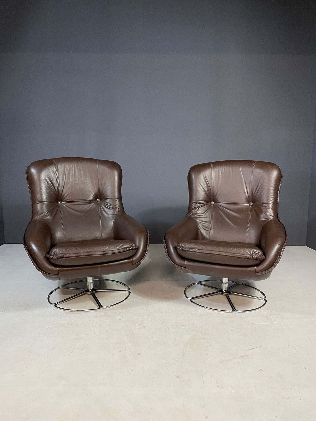 Pair Of Leather Swivel Armchairs By Peem, Finland, 1970s photo 1085.0