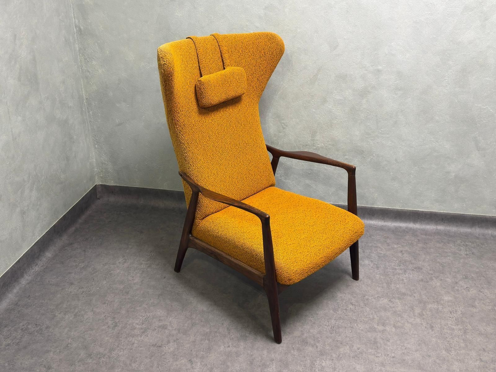 photo buy Wingback Chair Sedláček & Vyčítal For Dřevotvar, Czechoslovakia, 1960s