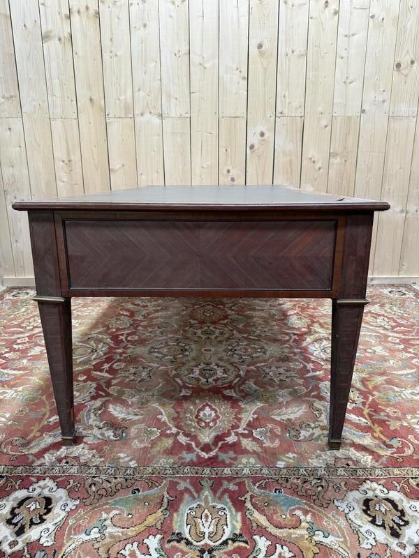 Bureau Plat De Style Louis XVI En Marqueterie 196 Cm photo 1950.0