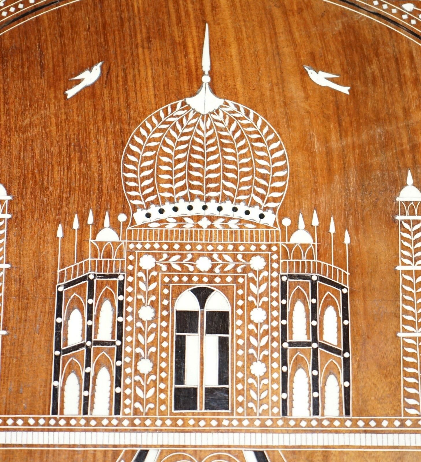 Rare Anglo Indian Export Taj Mahal Elephant Rosewood Inlaid Side Lamp Wine Table photo vinterior