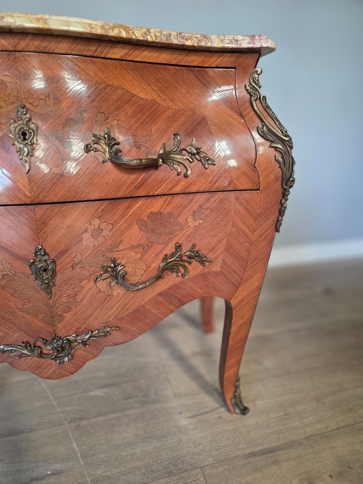 photo furniture Antique French Inlaid Marble Top Commode/Chest