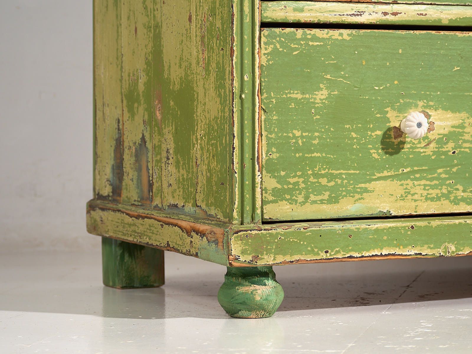 Antique Green Chest Of Drawers (C.1920) #12 photo for sale
