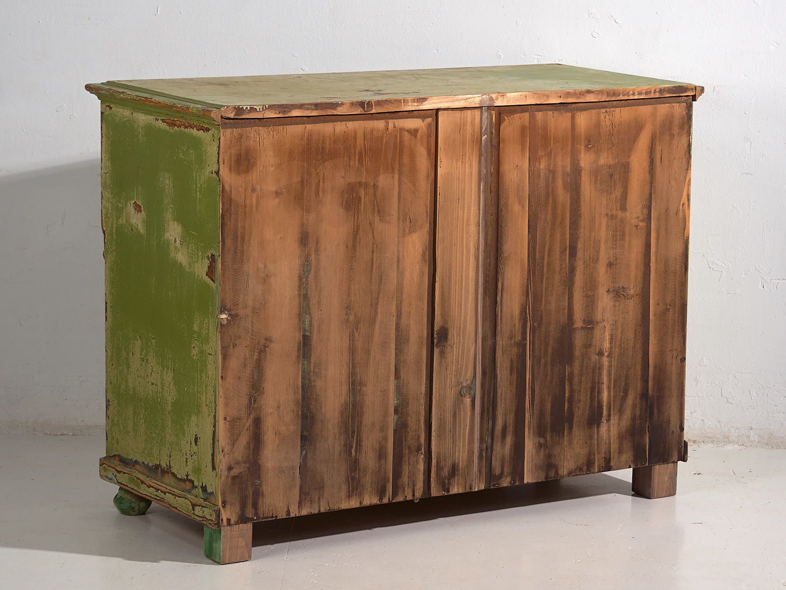 photo furniture Antique Green Chest Of Drawers (C.1920) #12