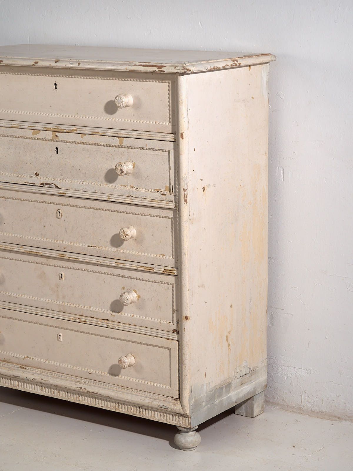 photo furniture Antique White Tall Chest Of Drawers (C.1920) #60