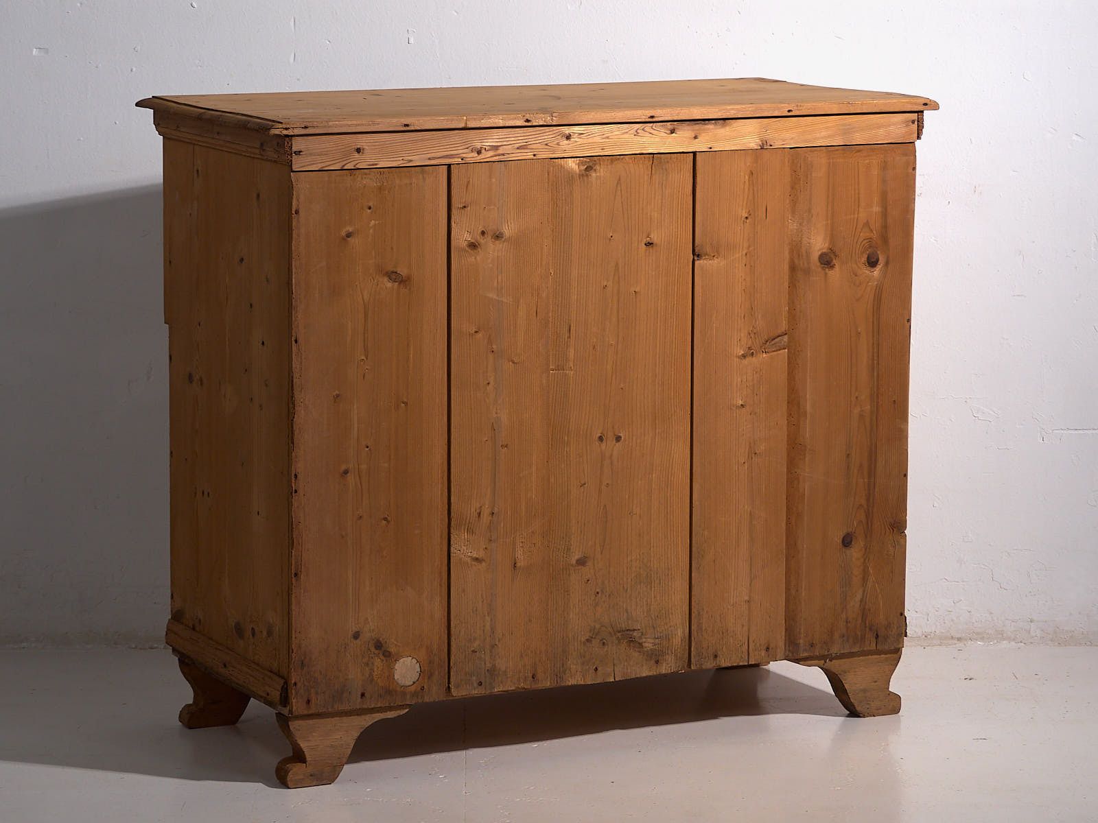 Antique Bedroom Dresser (C.1920) #75 photo vintage