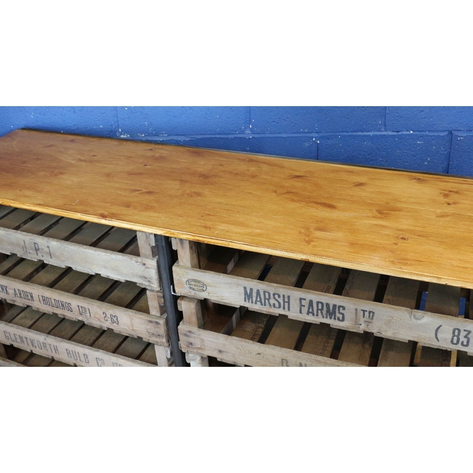 A Large Industrial 8 Drawer Chest Or Sideboard, Set With Potato Chitting Trays, photo vinterior
