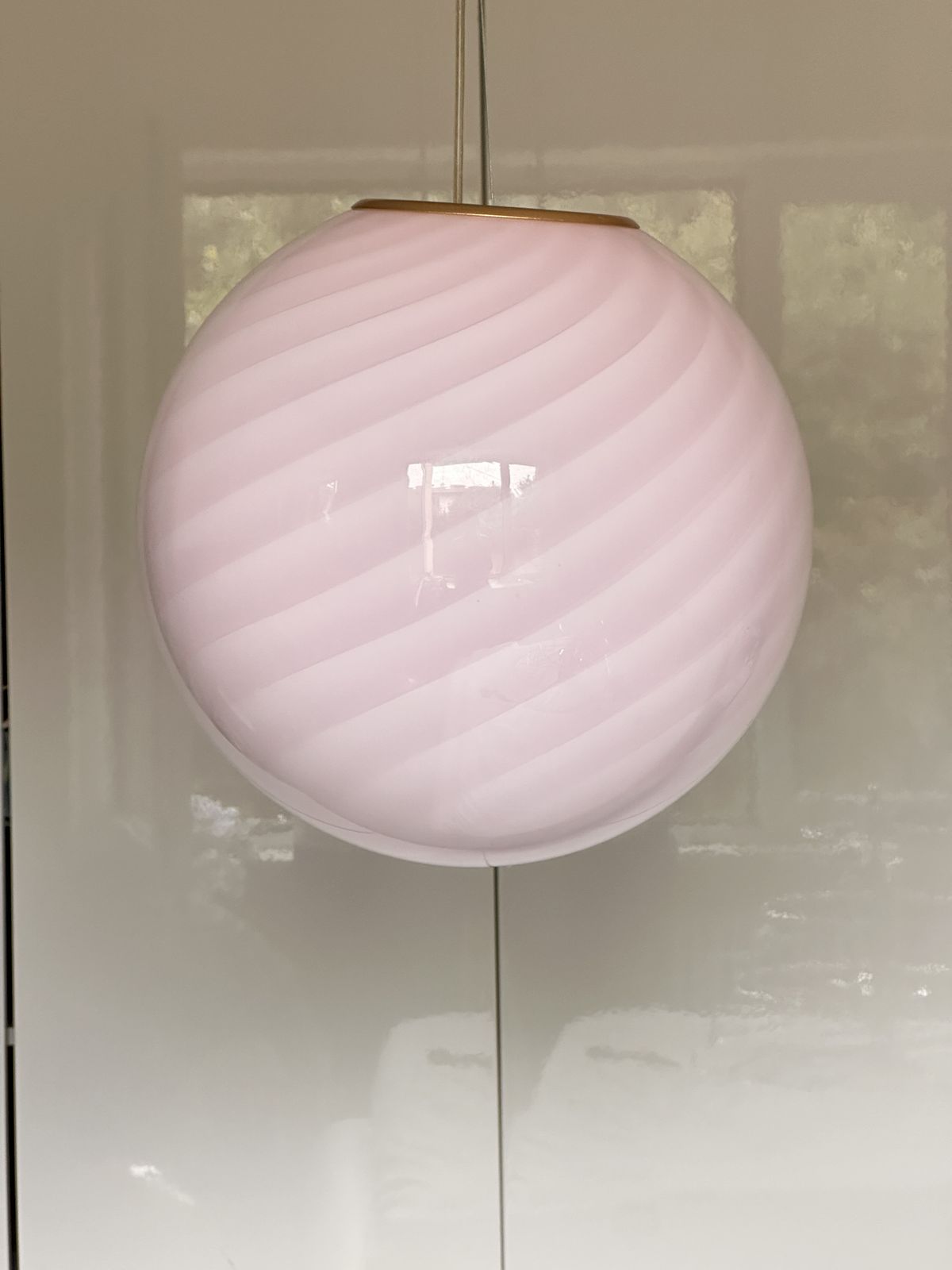 Contemporary Pink Swirl And Milky White Sphere Pendant In Murano Glass photo vintage
