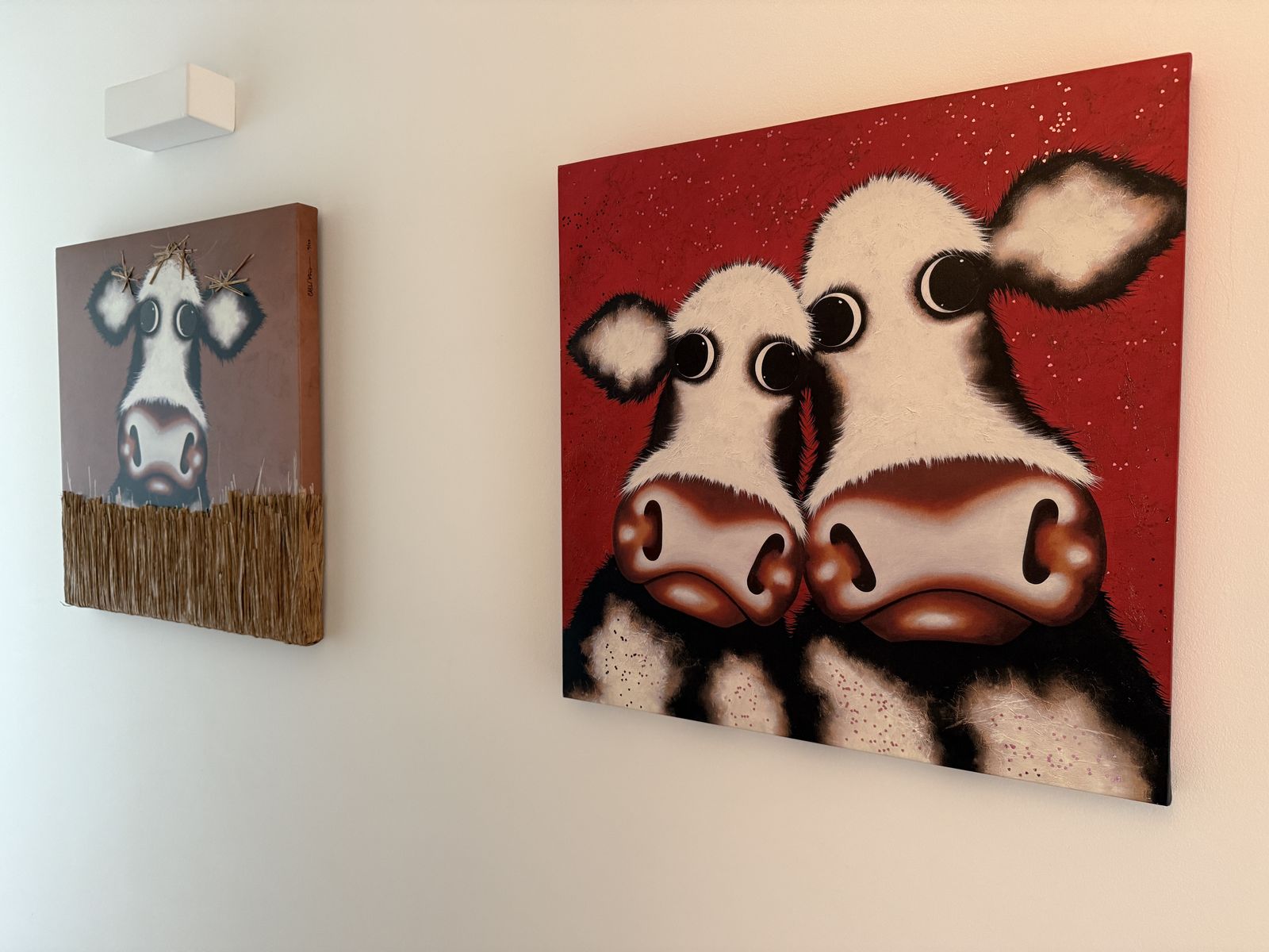 Art  Caroline Shotton  Boxed Canvas  Cow Painting photo vintage