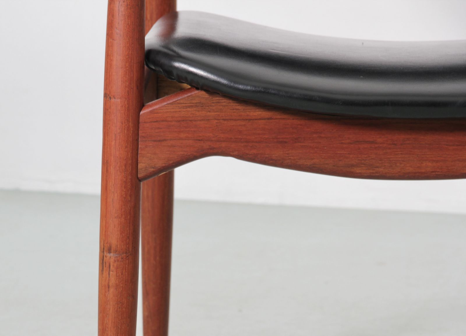 photo furniture Mid Century Modern Danish Pair Of Armchair In Teak Model Captain 66 By Erik Buck