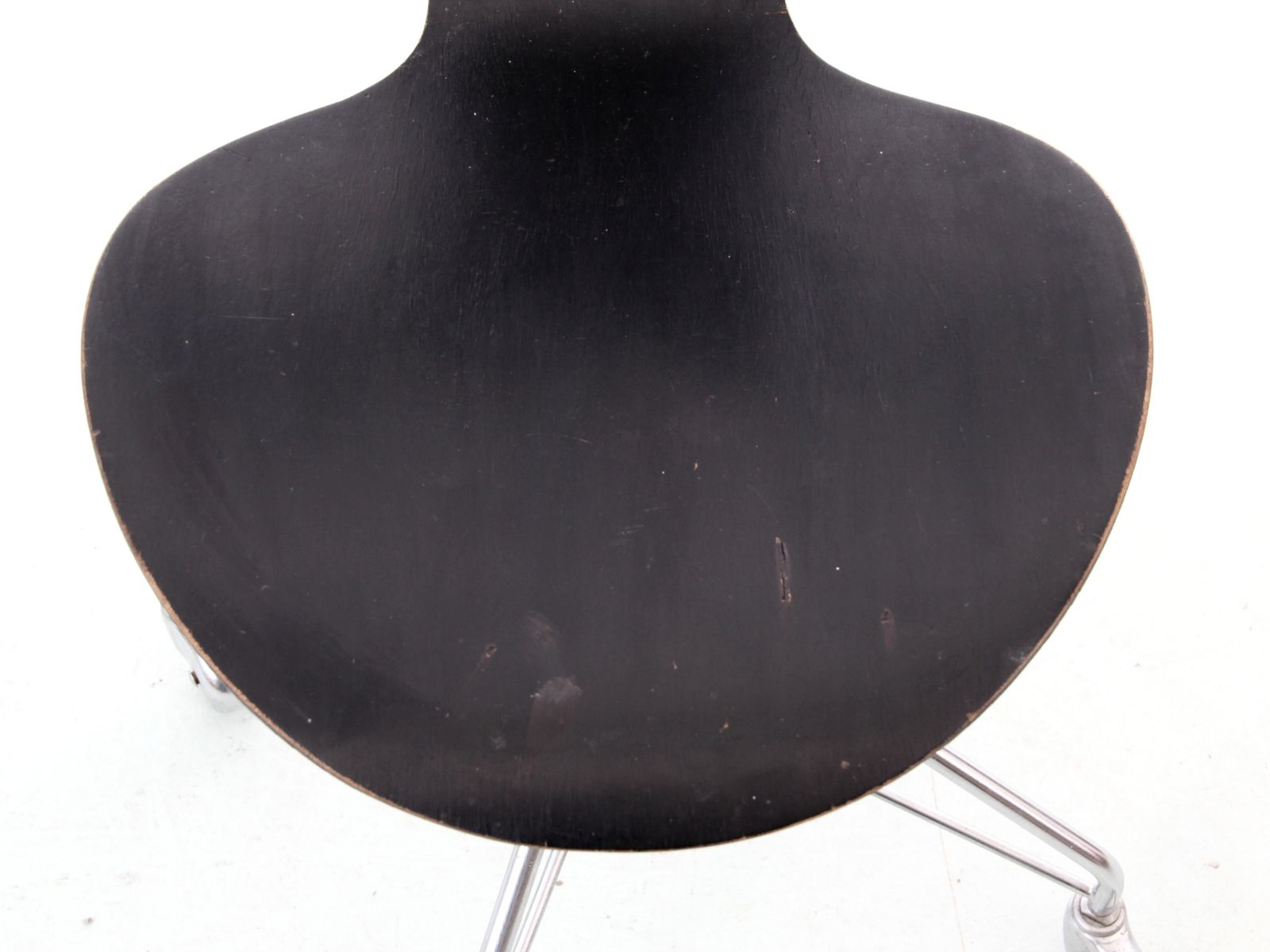 photo vintage Mid Century Modern Scandinavian Desk Chair Model Munkegaard By Arne Jacobsen For Fritz Hansen