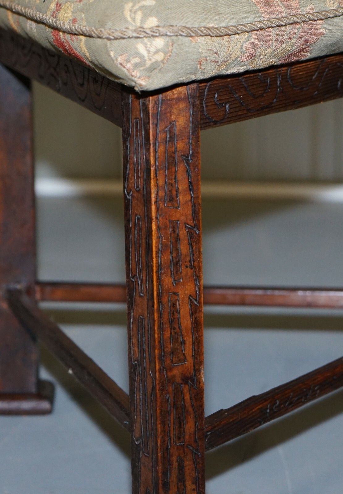 Rare Circa 1860 Victorian Triangle Hunting Stool From Buckeburg Castle Germany photo vintage