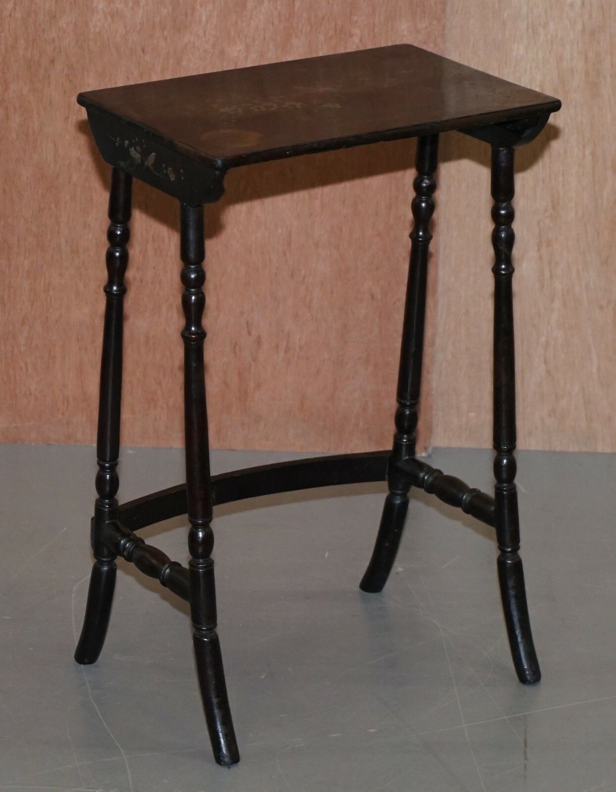 photo furniture Nest Of Four Circa 1900 Chinese Chinoiserie Lacqurered Tables Hand Painted