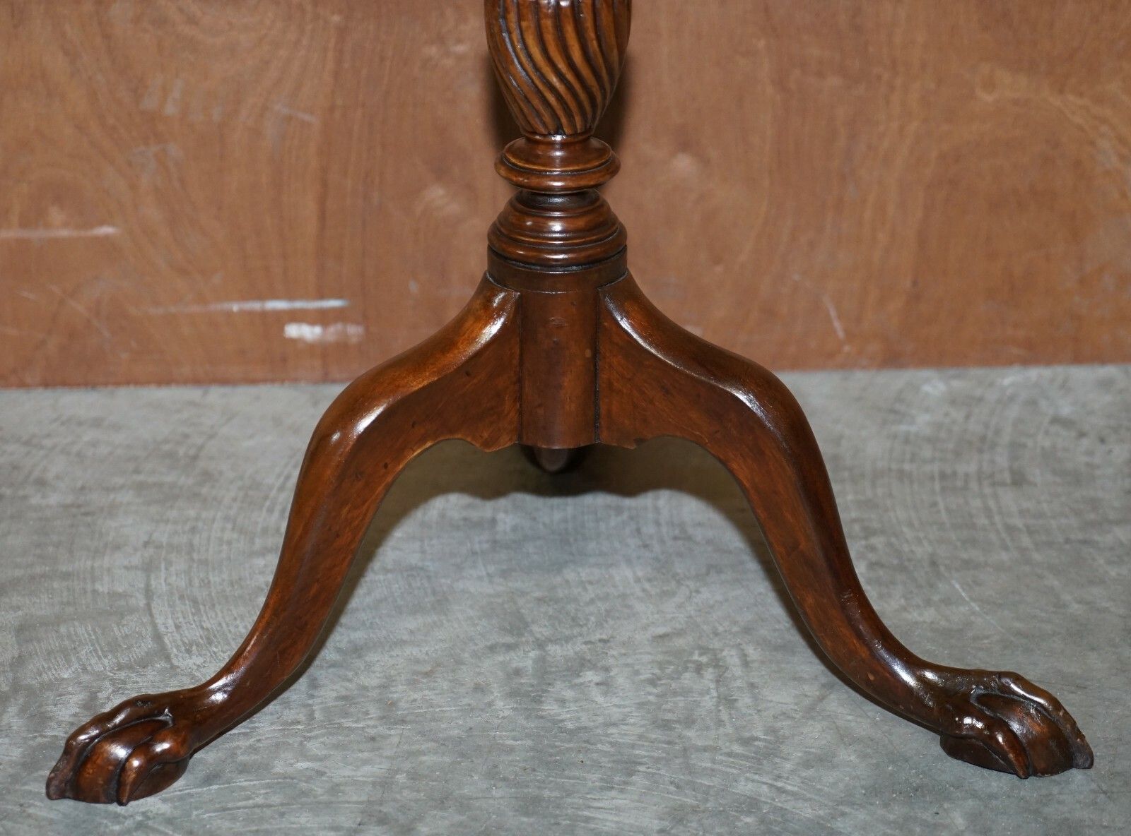 Flamed Mahogany Gallery Rail Side Table With Claw & Ball Feet Regency Style photo vintage