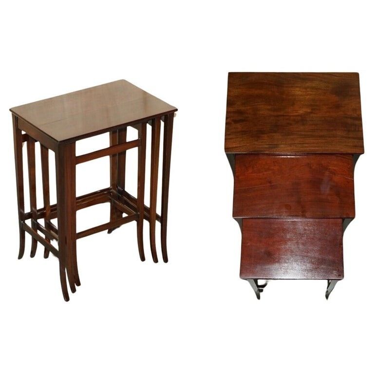 Vintage Circa 1940's English Mahogany Nest Of Three Side End Lamp Wine Tables