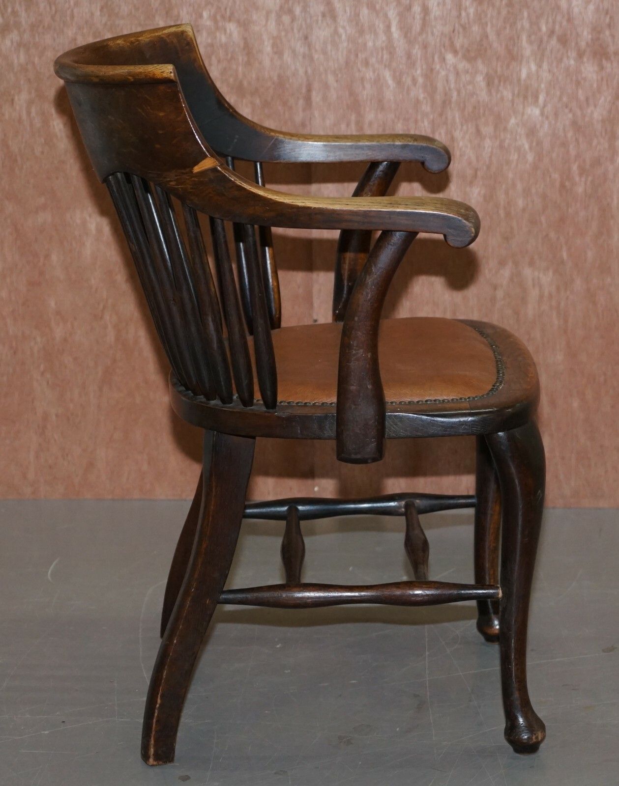 photo furniture English Edwardian Ralph Johnson Oak Spindle Back Captains Office Desk Armchair