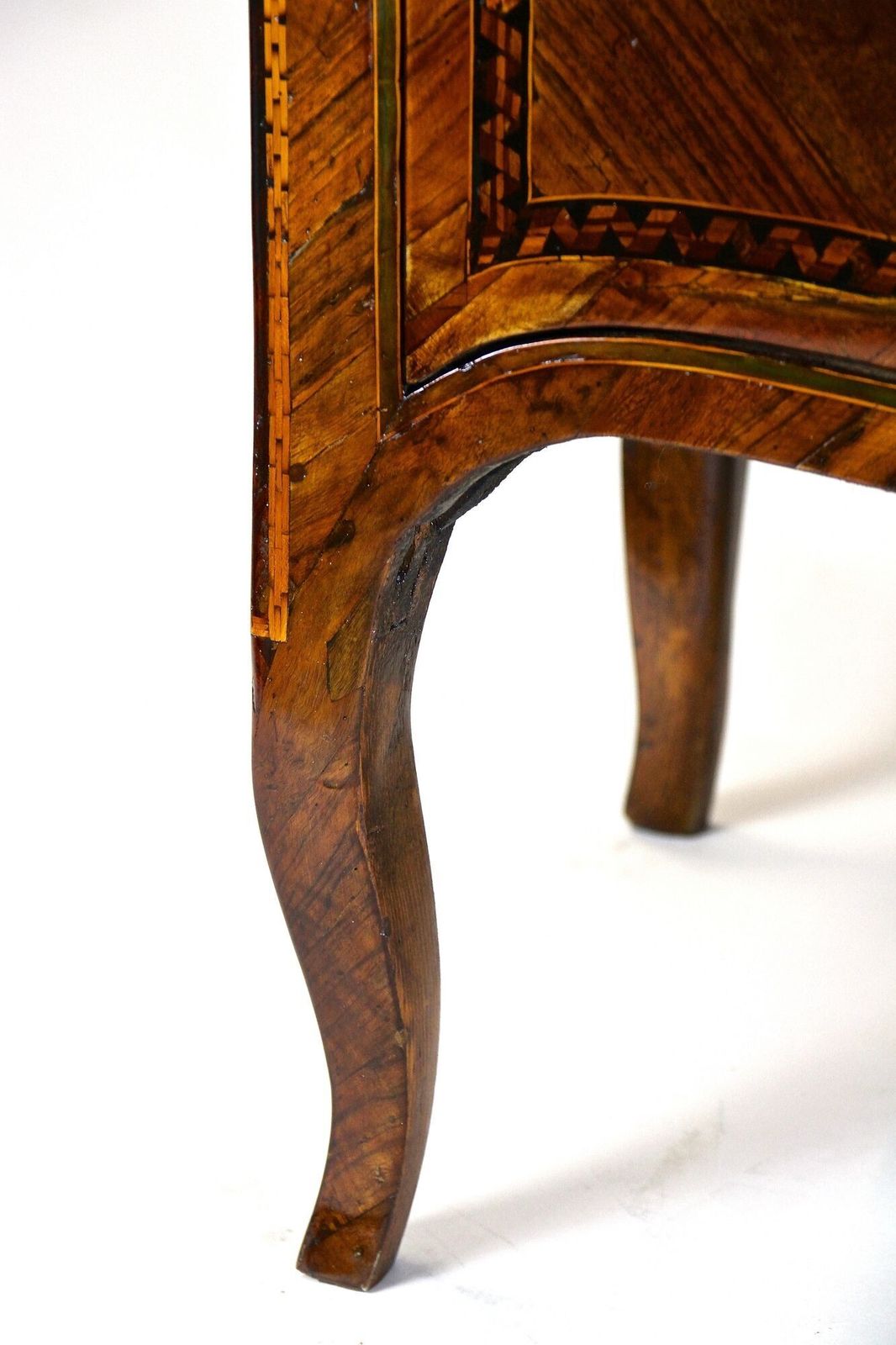 photo buy 18th Century Marquetry Chest Of Drawers   Museums Quality, Milan/ It Ca. 1760