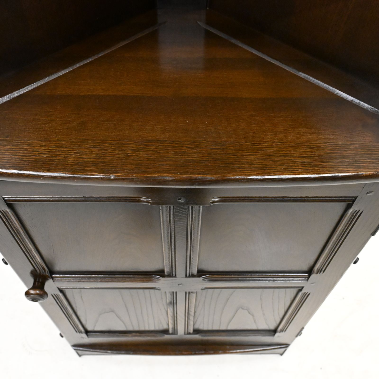 photo vintage Genuine Ercol Corner Cabinet With Shelves Late 70s Free Uk Delivery