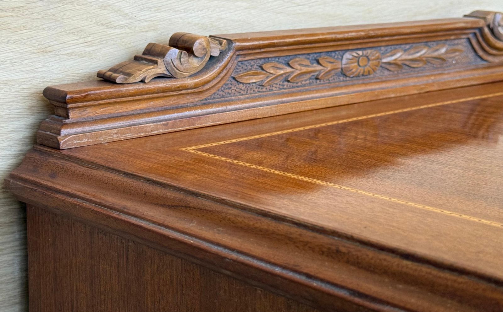 photo furniture Early 20th Century French Walnut Nightstands Or Side Tables With Two Drawers