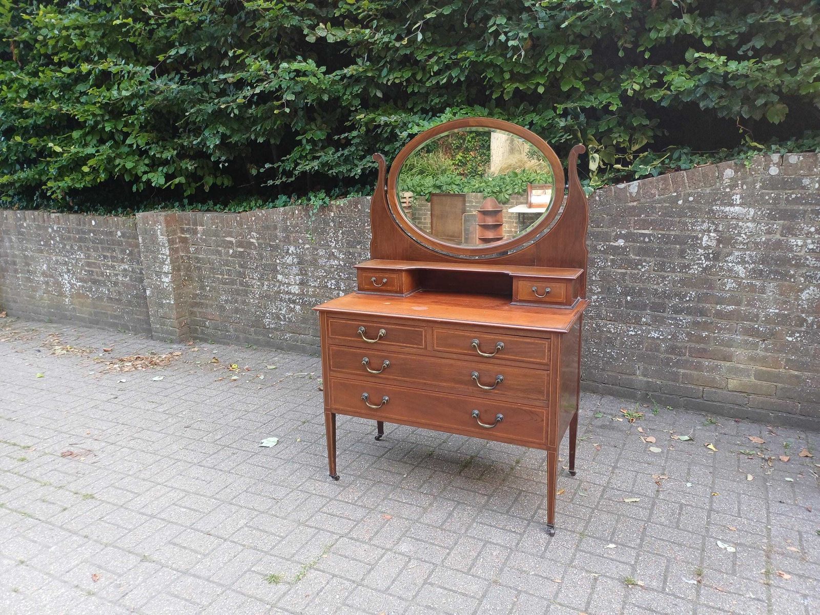 Antique Edwardian Mahogany Dressing Table With Oval Mirror & Brass Handles – Early 20th Century Vanity Chest Of Drawers photo 495.0