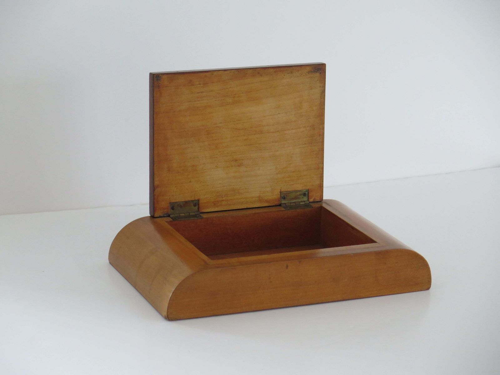 Art Deco Lidded Box Burr Walnut Hinged Lid On Pale Wood Base, Circa 1925 photo 295.0