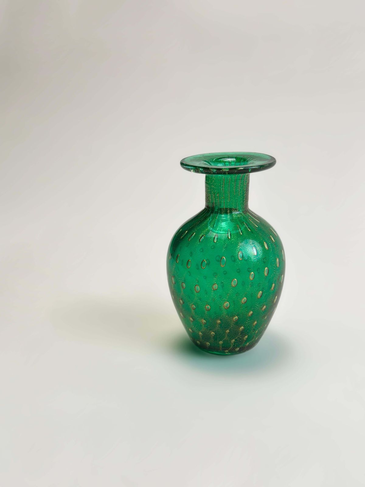 Small Murano Glass Vase In Green And Gold Bullicante, Italy, 1980s photo 180.0