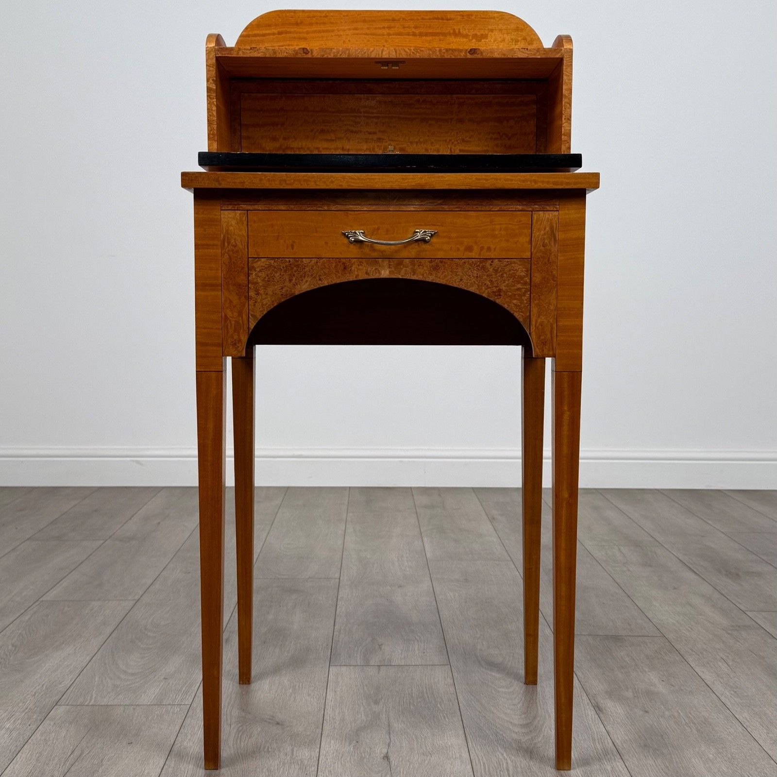Antique 20th Century Fine Quality Cabinet In Satinwood photo furniture