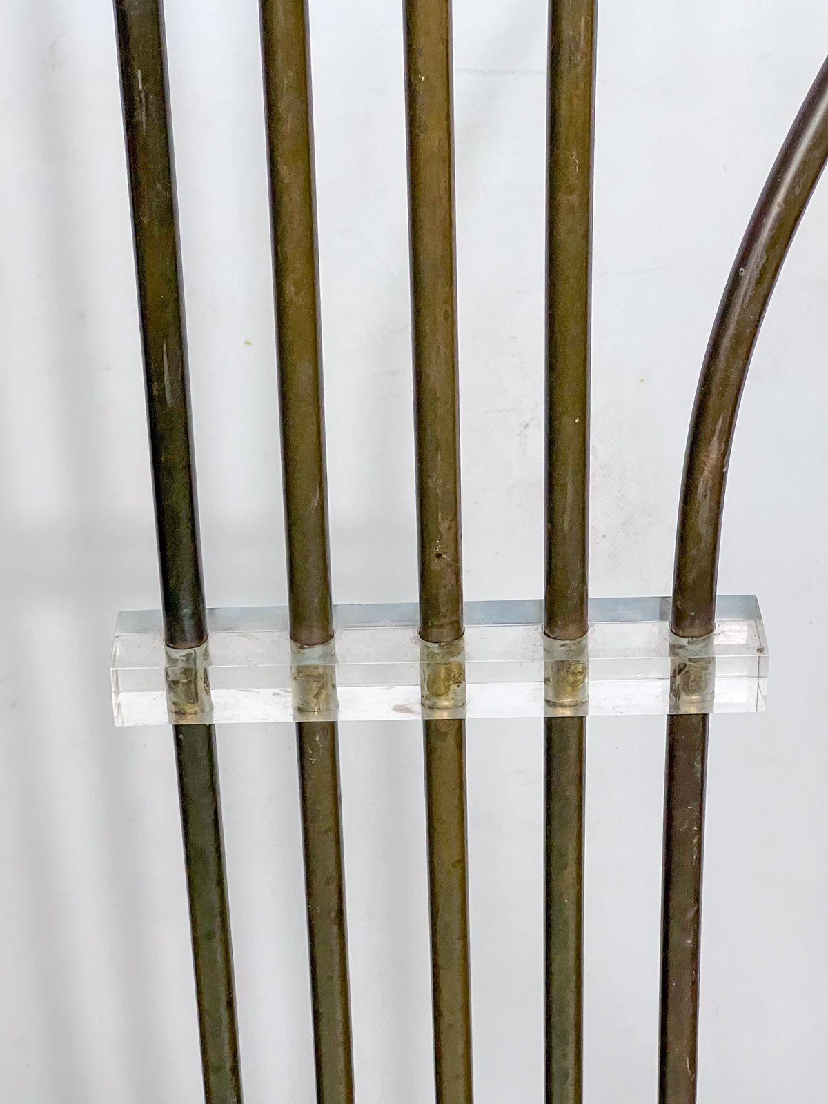 Goffredo Reggiani Attributed. Floor Lamp In Brass And Travertine. Italy 1960s photo vinterior