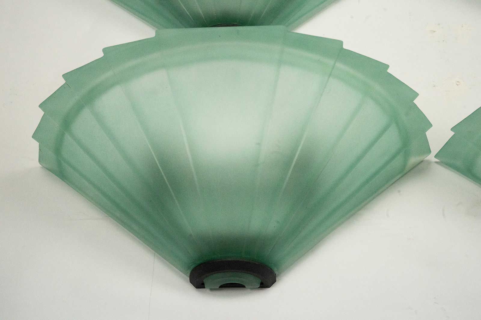 photo furniture Set Of Six De Majo Sconces In Thick Green Murano Glass. Italy 1980s