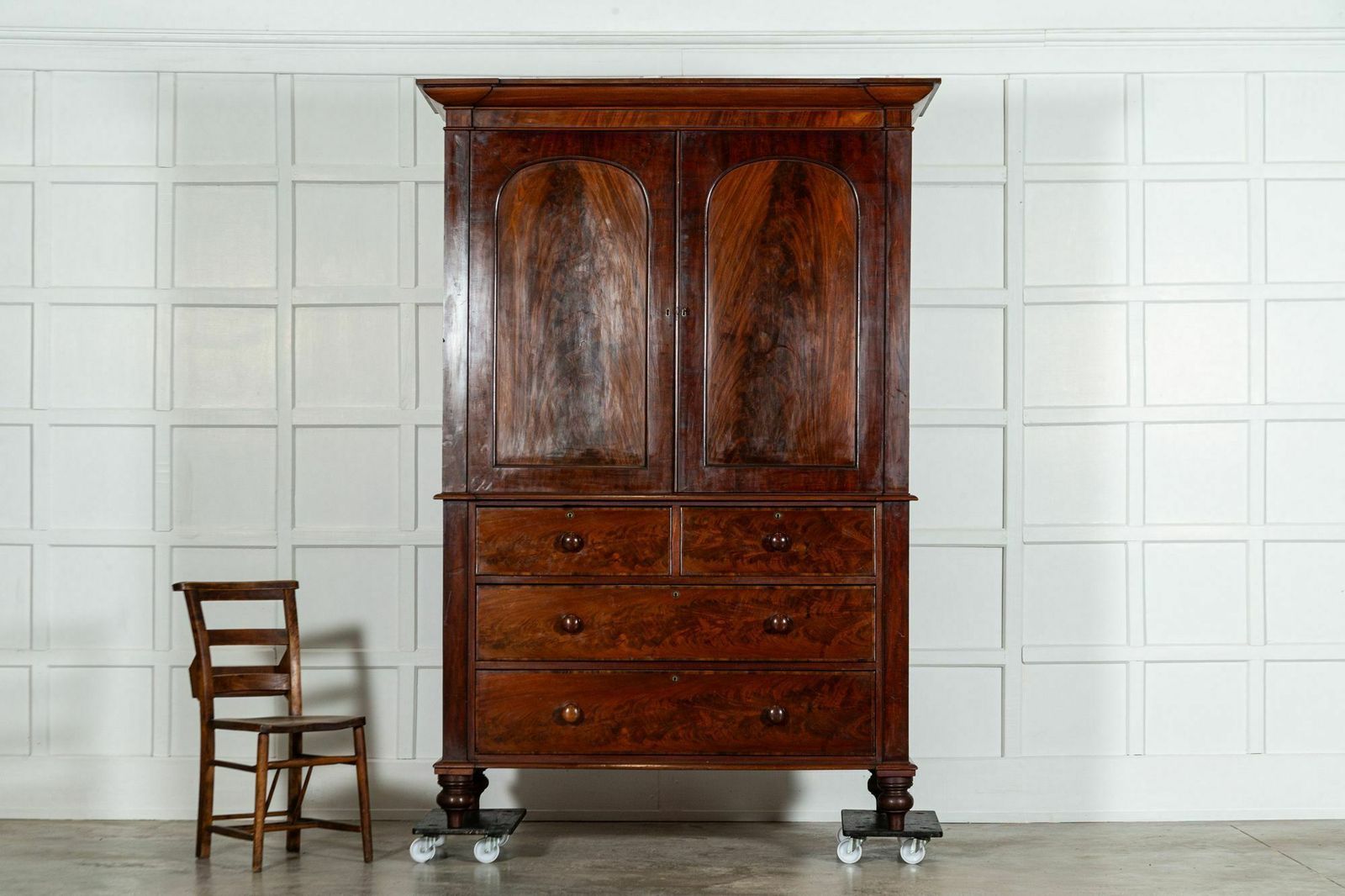 Large English Regency Mahogany Linen Press photo 4313.0