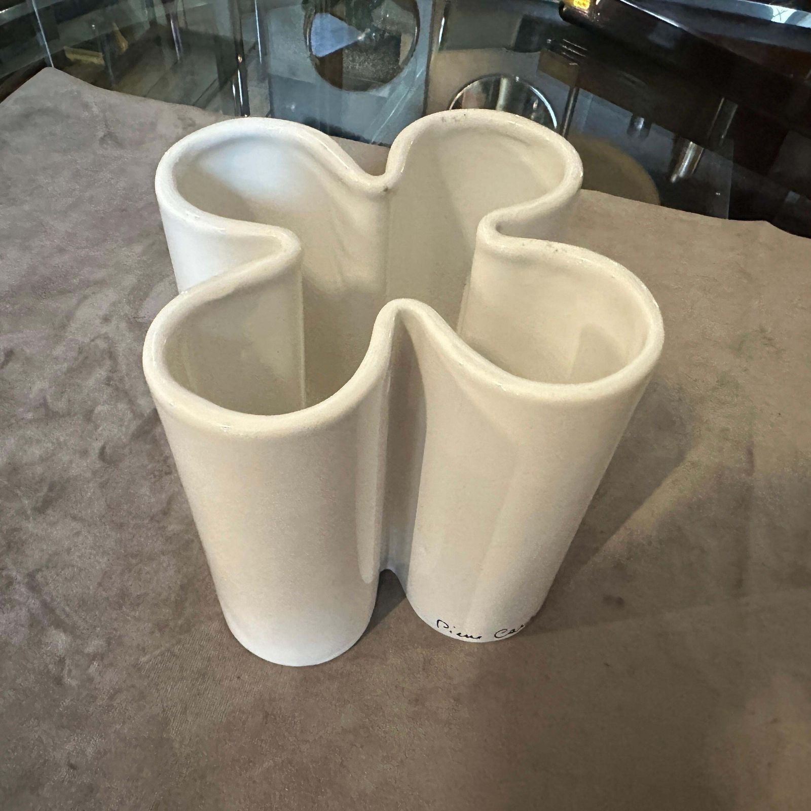 1970s Mid Century Modern White Ceramic Vase By Pierre Cardin photo vintage