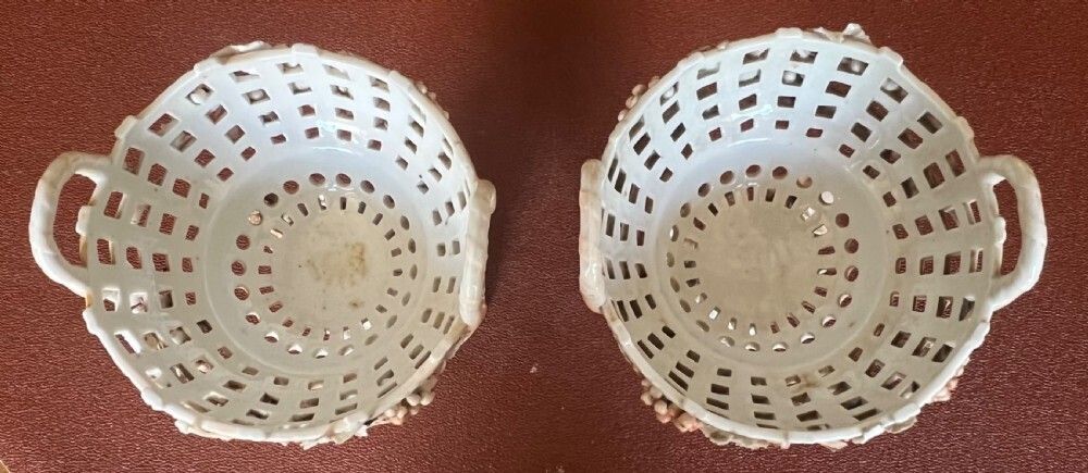 Good Quality Pair Of Porcelain Centre Pieces photo 374.0