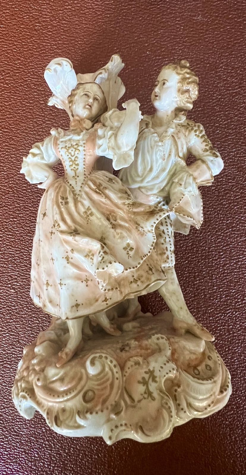 Good Quality Pair Of Porcelain Centre Pieces photo buy