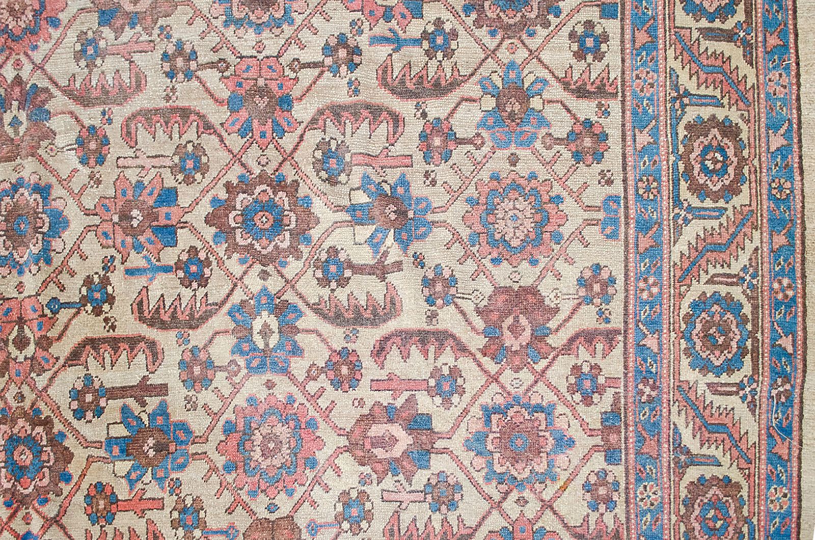 Antique Bakhshaysh Carpet 352x300cm photo vinterior